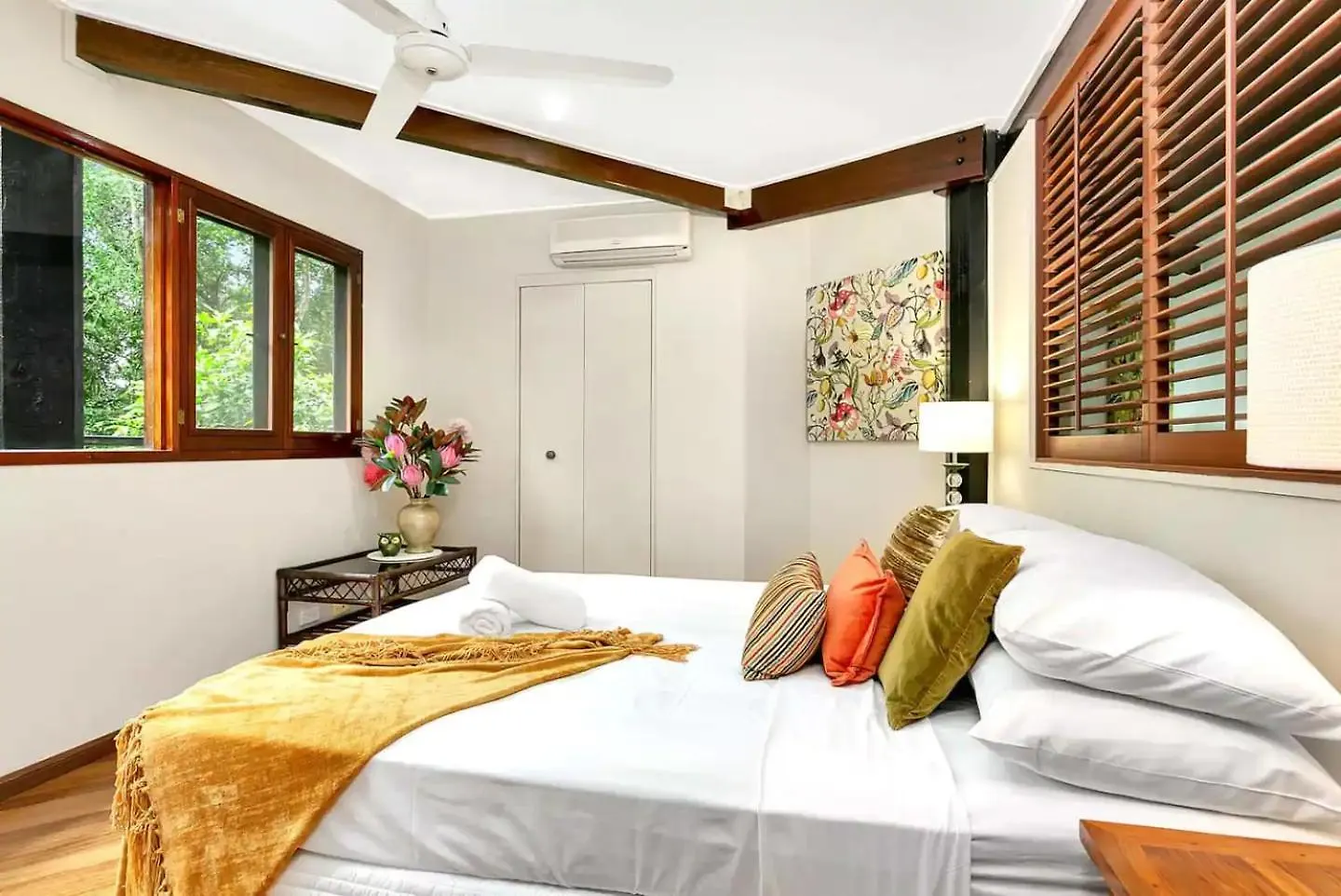 Hideaway Treehouse - A Secluded Rainforest Retreat Bayview Heights 0*,  Australia