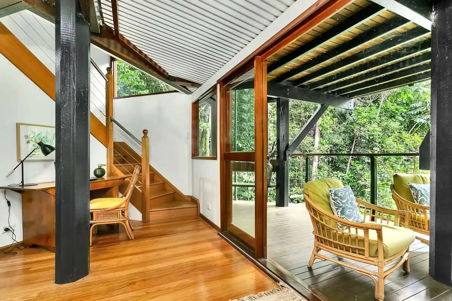 Hideaway Treehouse - A Secluded Rainforest Retreat Bayview Heights 0*,  Australia